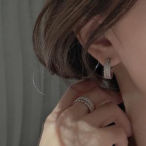 Boucles d'oreilles en argent pur S925, design de niche, style antique brossé, motif d'épi de blé, accessoires de mode basiques, luxe léger - Product Image 3