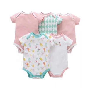 Set di Cinque Pezzi per Neonati, Tutine Estive in Cotone, Body a Maniche Corte per Bambini e Bambine - Product Image 2