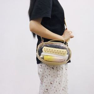 Bolso Bandolera Transparente de PVC Impermeable, Clásico, Vintage, para Invierno y Otoño, Aprobado para Estadios, Ajustable, para Días de Partido de Rugby - Product Image 6