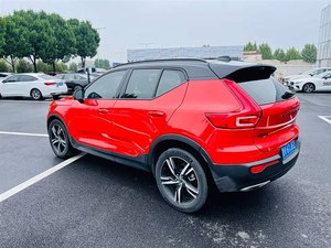 Volvos <span class=keywords><strong>XC40</strong></span> <span class=keywords><strong>T4</strong></span>, 2020, faible kilométrage, super propre, comme neuf - Product Image 4