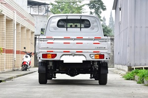 Wuling Rongguang Xinka Camion de cargaison à essence Nouveau Rhd Voitures à essence Prix d'usine Conduite à droite Camionnette Mini camion - Product Image 2