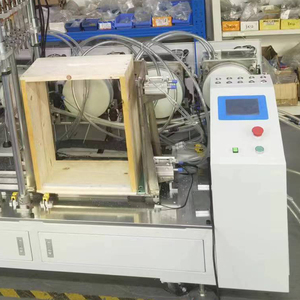 Robot de serrage automatique de vis haute précision avec plusieurs têtes à couple élevé pour le vissage de vis dans le travail du bois - Product Image 1