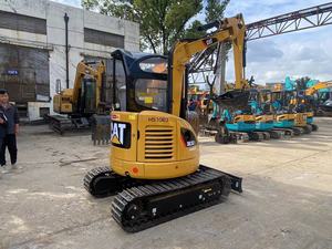 Mini Excavadora Usada CAT Caterpillar 302.5e con Cuchilla, Excavadora Caterpillar CAT 302.5E de Segunda Mano con Cabina Abierta - Product Image 2