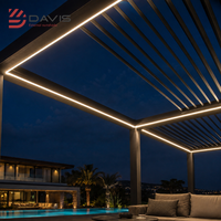 Pergola pliante d'extérieur en aluminium, directement de l'usine, avec système de toit rétractable motorisé pour projets commerciaux
