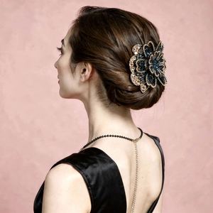 Version of the New Duck Mouth Clip Rhinestone Flower <strong>Hair</strong> Clip <strong>Mother</strong> <strong>Hair</strong> Accessories - Product Image 3