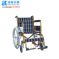 Fauteuil roulant fixe AJ-802A certifié CE, capacité 100 kg, revêtement Oxford/cuir, finition or flash, pour la réadaptation des personnes âgées