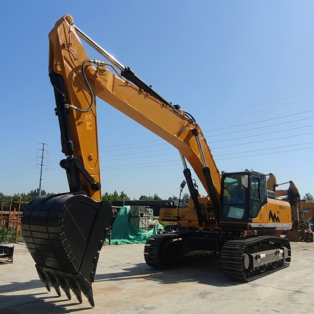 Heavy-Duty Dump Truck HE-209