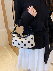 Women's Polka Dot Crossbody <b>Bag</b> Minimalist Handheld Bucket <b>Bag</b> Fashionable Lock Versatile Shoulder <b>Bag</b> - Product Image 4