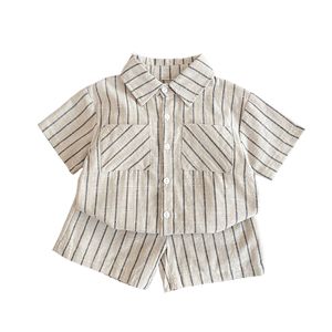 Ensemble 2 pièces chemise et short rayés en coton et lin pour tout-petits garçons – <span class=keywords><strong>Tenue</strong></span> décontractée respirante à revers pour l'été – Vêtements pour enfants en gros - Product Image 1