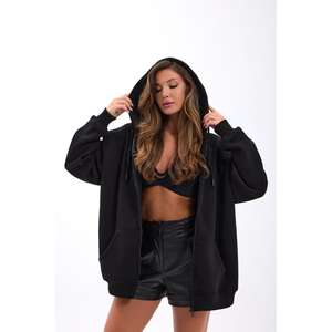 Sweat-shirt à capuche noir surdimensionné en tricot respirant pour femme, style non doublé 7220 - Product Image 1