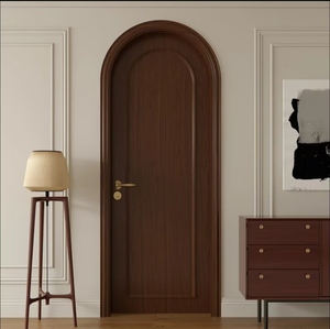 Maßgefertigte Bogenförmige Massivholz-Innentür mit Moderner Ausstattung für Schlafzimmer und Eingangsbereich mit Messingbeschlägen OEM/ODM-Fabrik - Product Image 2