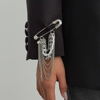 Broche à pampilles style cool et élégant avec perles d'imitation et chaînes superposées pour femmes, accessoire de mode Y2K pour costumes et tenues urbaines