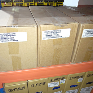 Convertidor de Frecuencia A1000 CIMR-AB4A0009FBA 380V/3KW en Oferta - Product Image 6