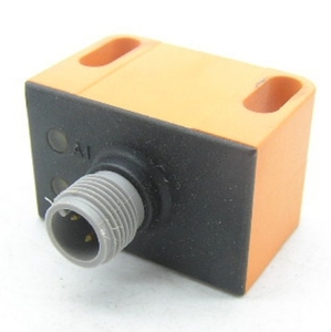 Sensor Inductivo Dual IFM IN5224 de Alemania para un Retroalimentamiento de Posición Confiable en Actuadores - Product Image 4