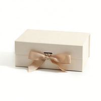 Boîte-cadeau de vêtements pliants haut de gamme avec ruban Logo personnalisé Chemises habillées de mariage de luxe Chaussures Boîte d'emballage magnétique Vêtements de bébé
