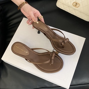 Nouvelles Sandales et Mules d'Été 2025 en Satin pour Femme, à Talon Chaton et Nœud Élégant - Product Image 2