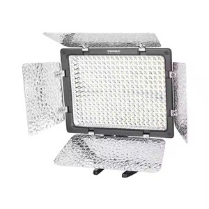 Yongnuo Yn300 Iii Éclairage LED professionnel pour <span class=keywords><strong>photo</strong></span> et vidéo, compatible YouTube et <span class=keywords><strong>TikTok</strong></span>, avec filtres de couleur pour la photographie et la prise de vue - Product Image 1