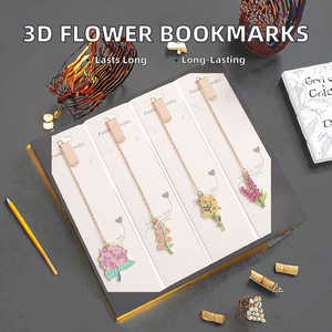 Segnalibro in Metallo con Stampa UV 3D a Forma di Fiore, Design Unico con Taglio Laser, Girasole Inciso, Moderno e Riutilizzabile - Product Image 2