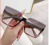 Lunettes de soleil à monture complète Model150 Lunettes optiques en métal UV400 avec monture en écaille de tortue noire à la mode