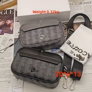 Borsa a Tracolla Sportiva da <span class=keywords><strong>Uomo</strong></span> alla Moda, Traspirante, Impermeabile e Antibatterica, con Motivo a Righe in PU - Product Image 1