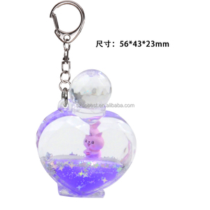 Porte-clés en forme de cœur avec flacon de <span class=keywords><strong>parfum</strong></span> mignon, pendentif créatif pour sac, cadeaux populaires, grand format, en plastique scintillant, vente en gros - Product Image 5