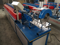 Le rouleau galvanisé par acier standard de ceinture de la Chine laminent à froid former la machine pour le fournisseur direct de tuile de porte de volet