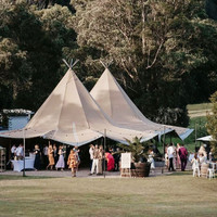 Tenda Glamping Mewah Tipi dari Kain Oxford Tahan Air, Ramah Lingkungan, dan Tahan Api untuk Pernikahan, Pameran Dagang, 20-120 Orang