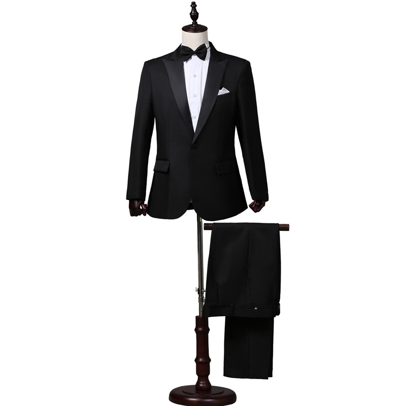 Encuentre el mejor fabricante de trajes para egresados y trajes para  egresados para el mercado de hablantes de spanish en alibaba.com