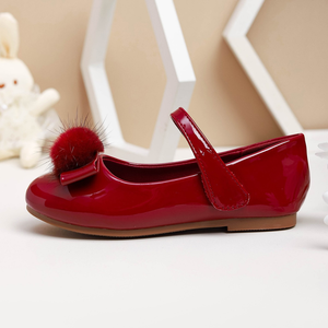 Chaussures plates de princesse pour fille en cuir verni bordeaux de luxe avec boucle et nœud Mary Jane - Product Image 4