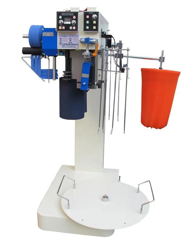 Компьютеризированная машина для резки воротника SALOON