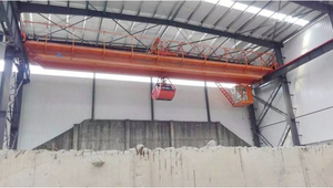 Grúa Puente de Doble Viga de 20T con Polipasto Eléctrico para Acero Fundido, Control Inalámbrico Trifásico, Clase de Trabajo A5 - Product Image 3