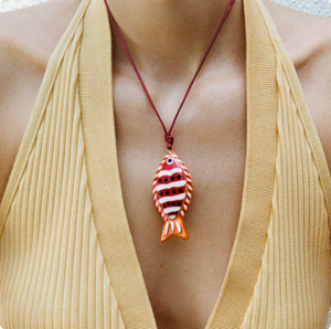 Collares de cuerda de pescado de resina Multicolor ZA para mujer, collar con colgante de cordón de pez payaso con cuentas hecho a mano elegante, conjunto de joyería - Product Image 3