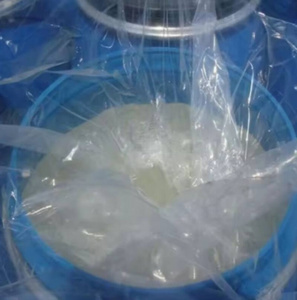 Pabrik Produsen Cina Bahan Baku Deterjen SLES 70% Texapon N70 Sodium Lauryl Ether Sulfate AES untuk Sampo - Product Image 2