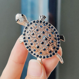 10 tipos de broches de tortuga elegante Pave Full <span class=keywords><strong>Crystal</strong></span> Rhinestone tortuga broche de dibujos animados bonitos broches de tortuga para mujeres - Product Image 6