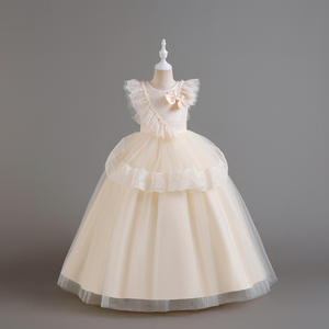 Robe de princesse de mariage blanche élégante et moelleuse pour filles, robe de fête de 12e anniversaire pour enfants - Product Image 3