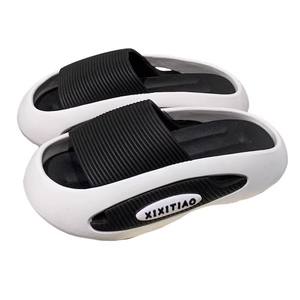 صنادل للرجال من XIXITIAO، أحذية شبشب صيفية لعام 2024، صنادل منزلية أنيقة للرجال للخروج، صنادل مريحة للأولاد والرجال - Product Image 6