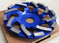 Disque de meulage diamanté en forme de coupelle, segment turbo fritté, 7 pouces (180 mm), pour le meulage du béton et de la pierre - Vente en gros