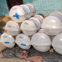 Radeau de sauvetage approuvé SOLAS pour la pêche commerciale et les petits bateaux de passagers, livré dans une valise, kit de survie de base.
