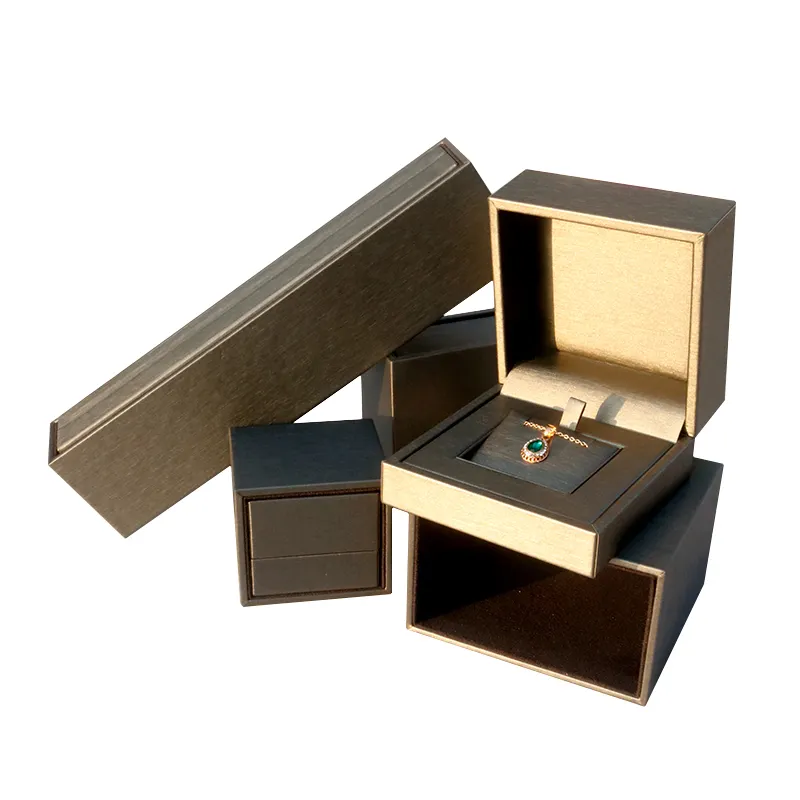Lüks yeni tasarım özel Logo gri PU deri mücevher kutusu yüzük takı ambalaj hediye kutusu