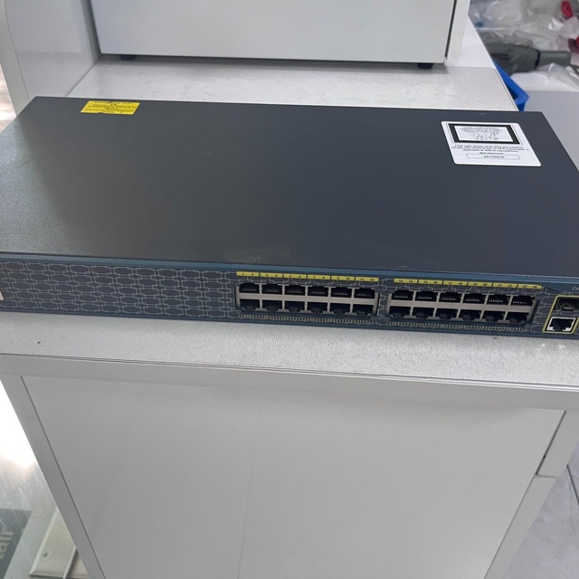 WS-C2960-24TC-L 24-Port 10/100 Fast Ethernet Switch Layer 2 Managed Network Switch with Gigabit Uplinks