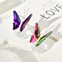 Figurine Papillon Volant en Cristal Poli Yucheng Personnalisée avec Base, Ornements Ailes Colorées Style Animal, Décorations de Table