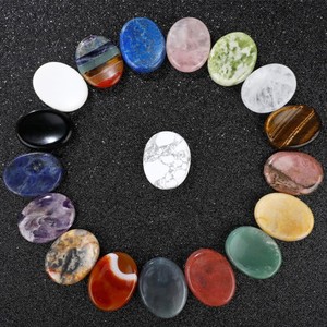 Pierres de méditation ovales polies en pierres précieuses naturelles assorties pour l'équilibrage des chakras, le soulagement du stress et la décoration de poche - Product Image 2