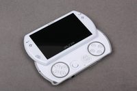 Consola Portátil PSPgo Usada, 16GB de Memoria, 66 Jailbroken, Pantalla Sin Batería, Agotada, China