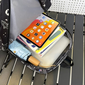 Super septiembre envío rápido nuevo diseño mochila de <span class=keywords><strong>viaje</strong></span> de alta calidad dibujos animados casual salida mochila escolar graffiti colorido - Product Image 6