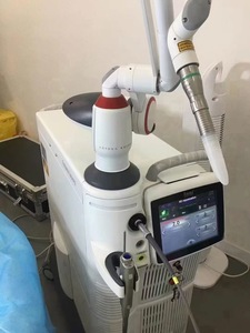 Bester FOTONA 4D Erbium-Laser 2940/1064nm Fraktional zur Verbesserung Raue Hautstruktur Ganzheitliche Behandlung Oberflächlicher Probleme Schönheitssalon - Product Image 4