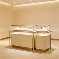 Maßgefertigte Schmuck-Vitrine Hochglanz LED-Beleuchtung Glasvitrine für den Kommerziellen Einzelhandel