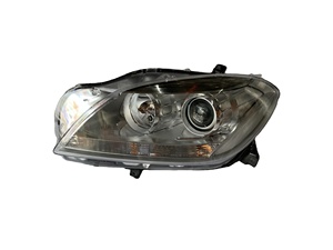 Faros delanteros originales de <span class=keywords><strong>segunda</strong></span> <span class=keywords><strong>mano</strong></span> de alta calidad adecuados para faros halógenos <span class=keywords><strong>Mercedes</strong></span> Benz ML grado W166 2012-2015 - Product Image 3