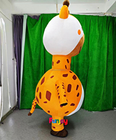 Personnalisation gonflable de costume de girafe de marche de 2.6m pour le costume gonflable de mascotte de girafe de promotion de marque
