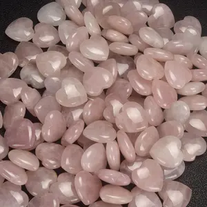 En gros naturel semi-précédent rose coeur de quartz à vendre