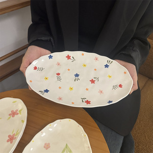 Plato <span class=keywords><strong>de</strong></span> cerámica con diseño <span class=keywords><strong>de</strong></span> corazón floral, estilo Ins irregular amasado a mano para <span class=keywords><strong>ensalada</strong></span> <span class=keywords><strong>de</strong></span> fiesta o postre, plato ovalado elegante - Product Image 6